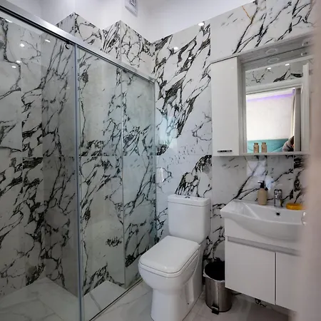 Summer Dream Penthouse Sarandë