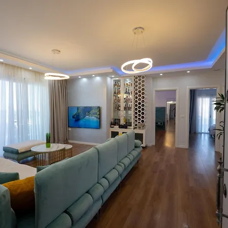 Starview Rooftop Sarand * Sarande